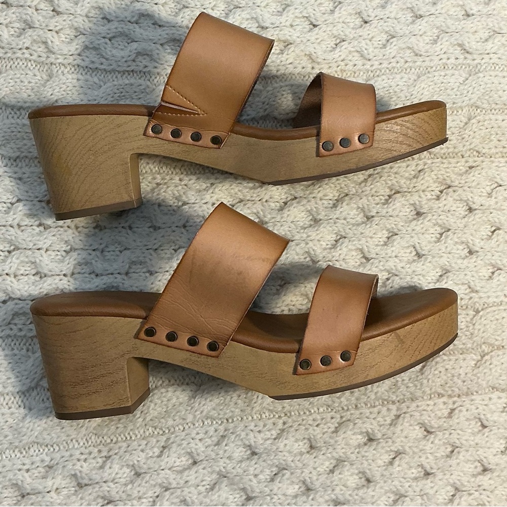 Universal Thread Tan Double Strap Block Heel Slid… - image 4